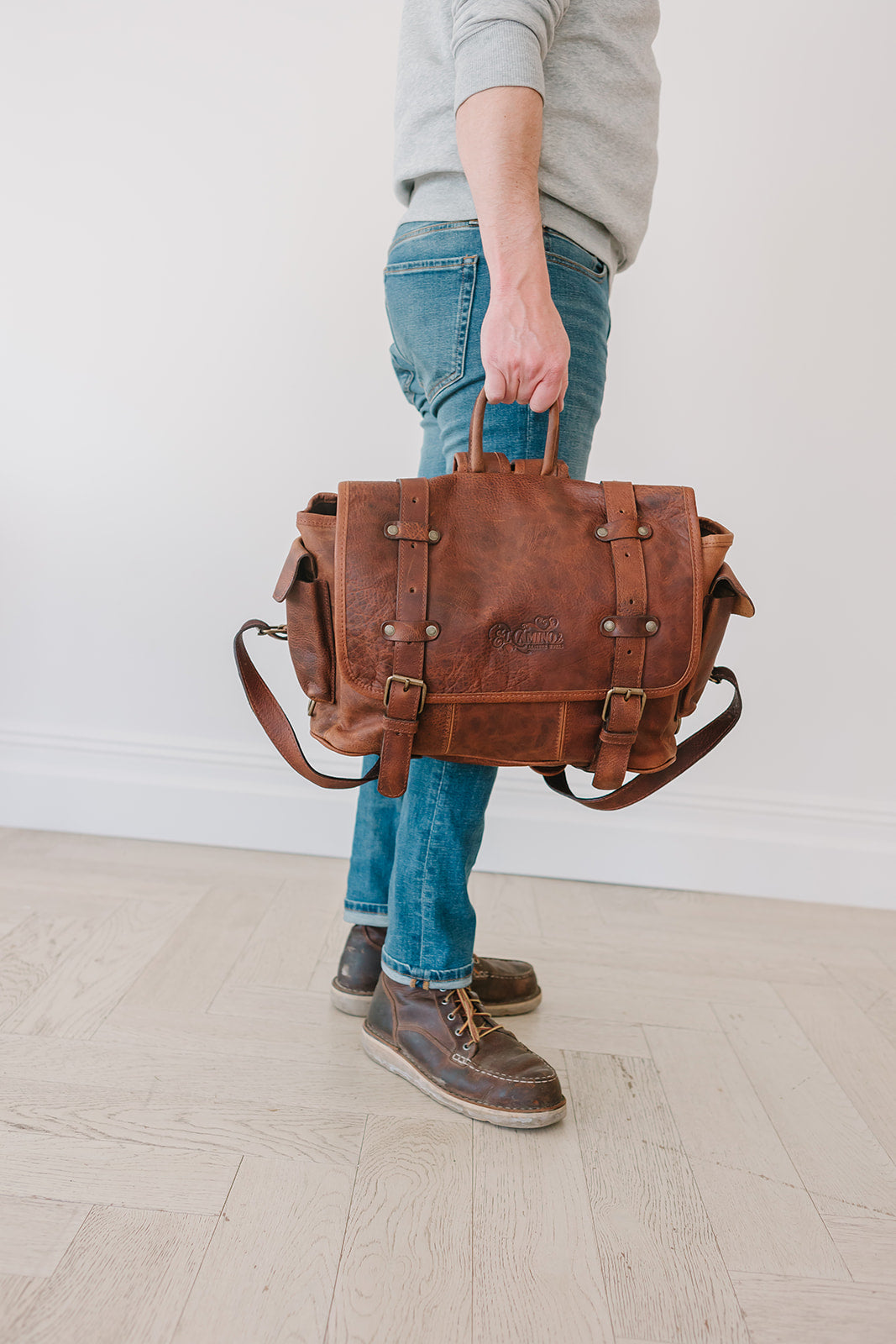 Viaje Backpack Brown Leather